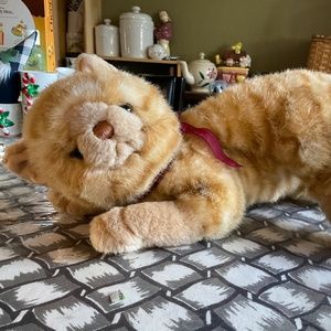 Stuffed Ginger-Cat w redbow